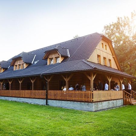 Penzion A Restaurace Grunt Reka Экстерьер фото